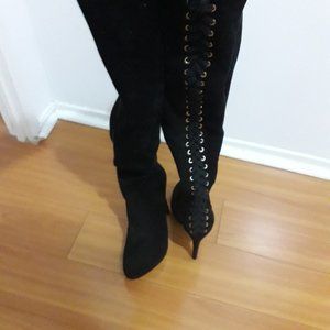 Black Thigh High Heeled Boots